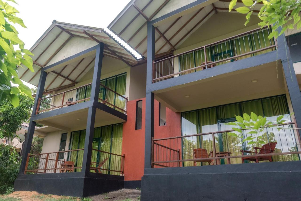 Nice Place Resort Dambulla Exterior foto